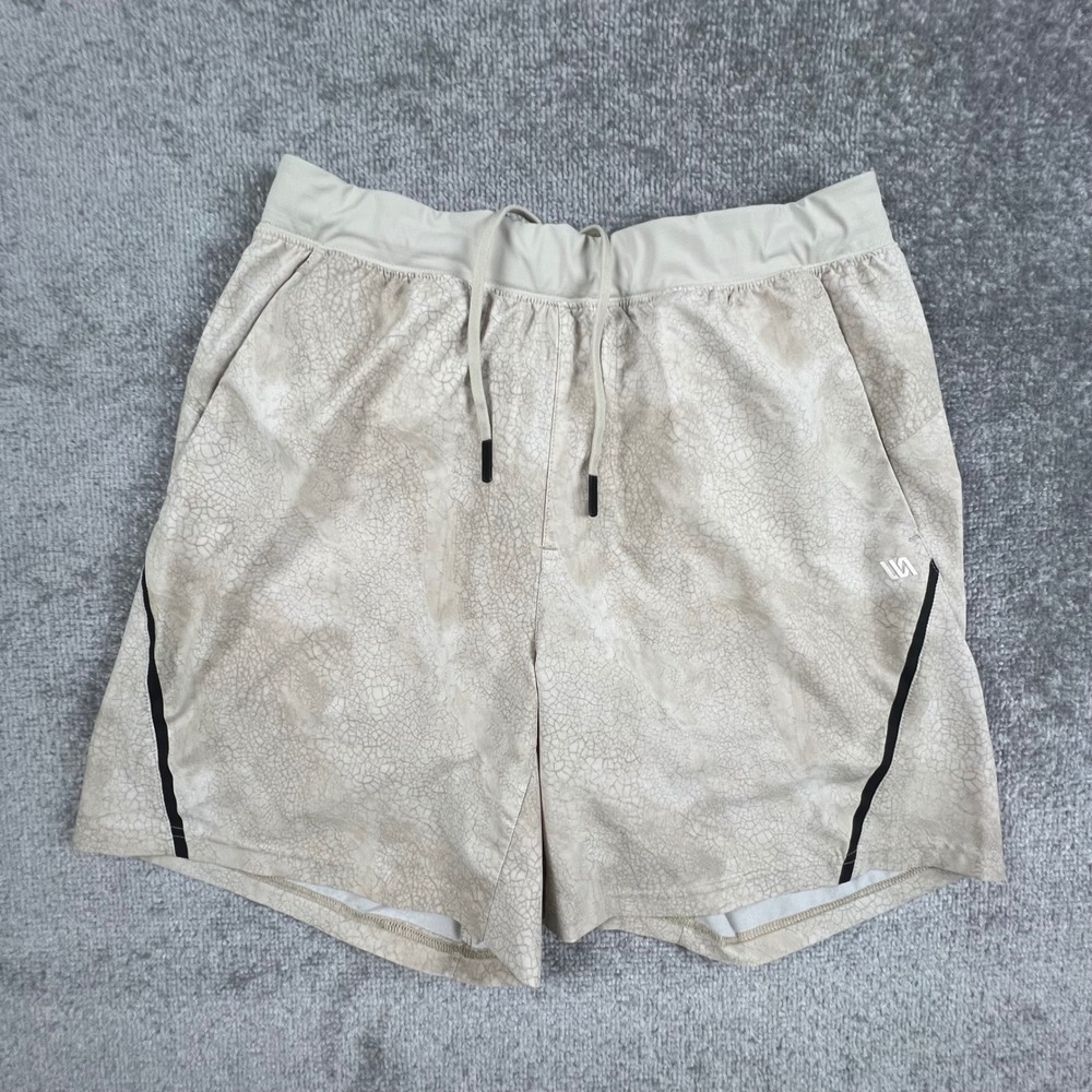 VRST Athletic Short Mens Medium Beige Cracked Earth Print Lined Athletic Shorts